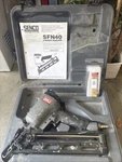 Senco Sfn 40, 15 Gauge Angle Finish Gun Nailer W/ Case & Nails Tested Works. Fixed Price $135.00.