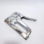 Vintage Arrow T-18M Stapler Gun. Fixed Price $17.99.