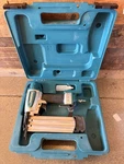 Makita AF506 18 Gauge Finish Nailer Air Pneumatic Gun W/ Case. Fixed Price $85.00.
