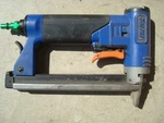 Duo-fast 3118 Sure-shot Pneumatic Stapler Upholstery 22 Gauge Blue Black Used. Fixed Price $26.99.