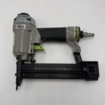Blue Hawk SGY-NS8 Pneumatic 18-GAUGE Brad Nailer Staple Gun 5/8-1-1/4IN. Fixed Price $20.00.