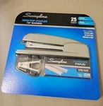 Swingline 747 Business Desktop 5000 Staples +staple Remover **silver**. Fixed Price $18.90.